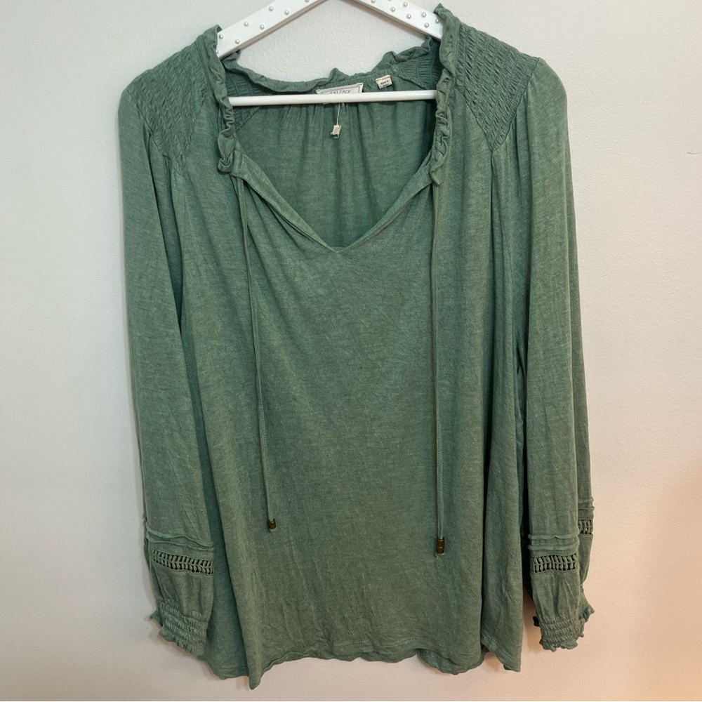FATFACE long sleeve green tie front with smocking